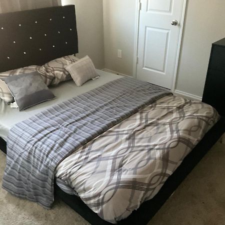 8919 Wistful Wild Drive Apartment Richmond Екстериор снимка