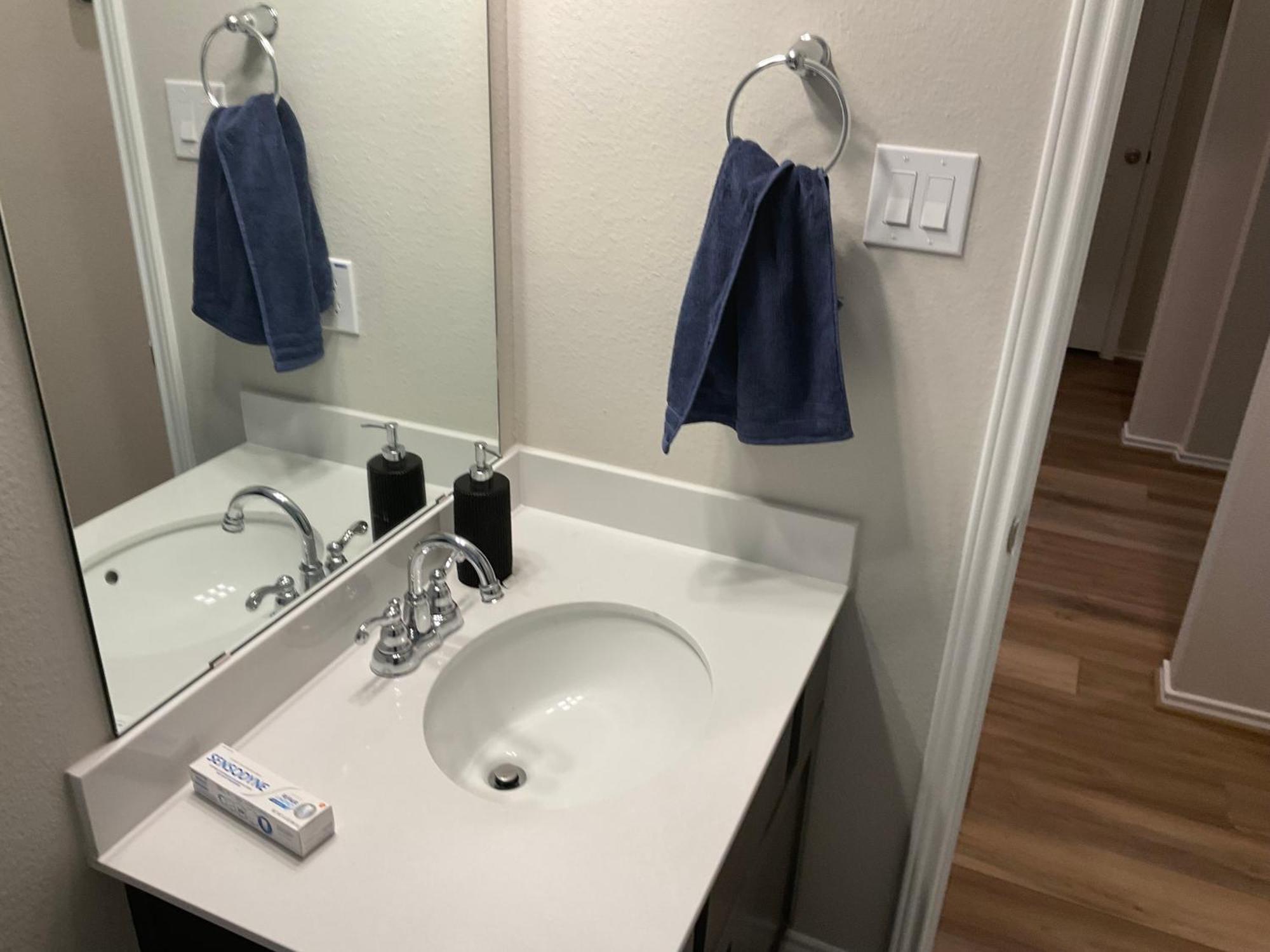 8919 Wistful Wild Drive Apartment Richmond Екстериор снимка